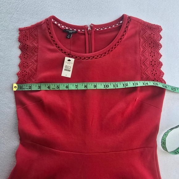 Talbots Petites NWT Red Cotton Eyelet Cap Sleeve Fit and Flare Dress Size P - XS - Picture 8 of 11